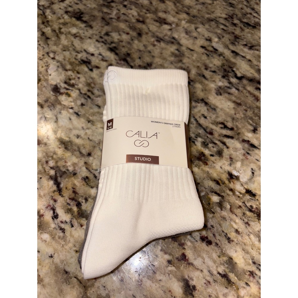 New CALLIA Women's Gripper Crew Socks Studio Cloud Gray M Size 5-10 2 Pairs